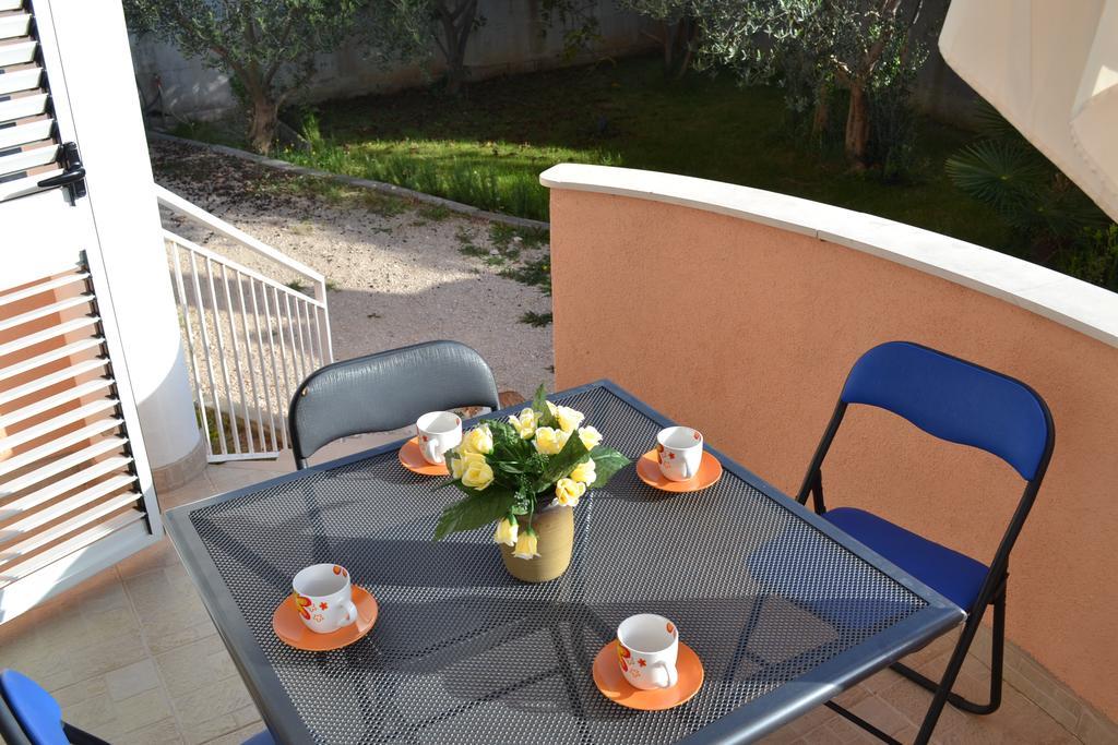 סרימה Apartments Marina מראה חיצוני תמונה