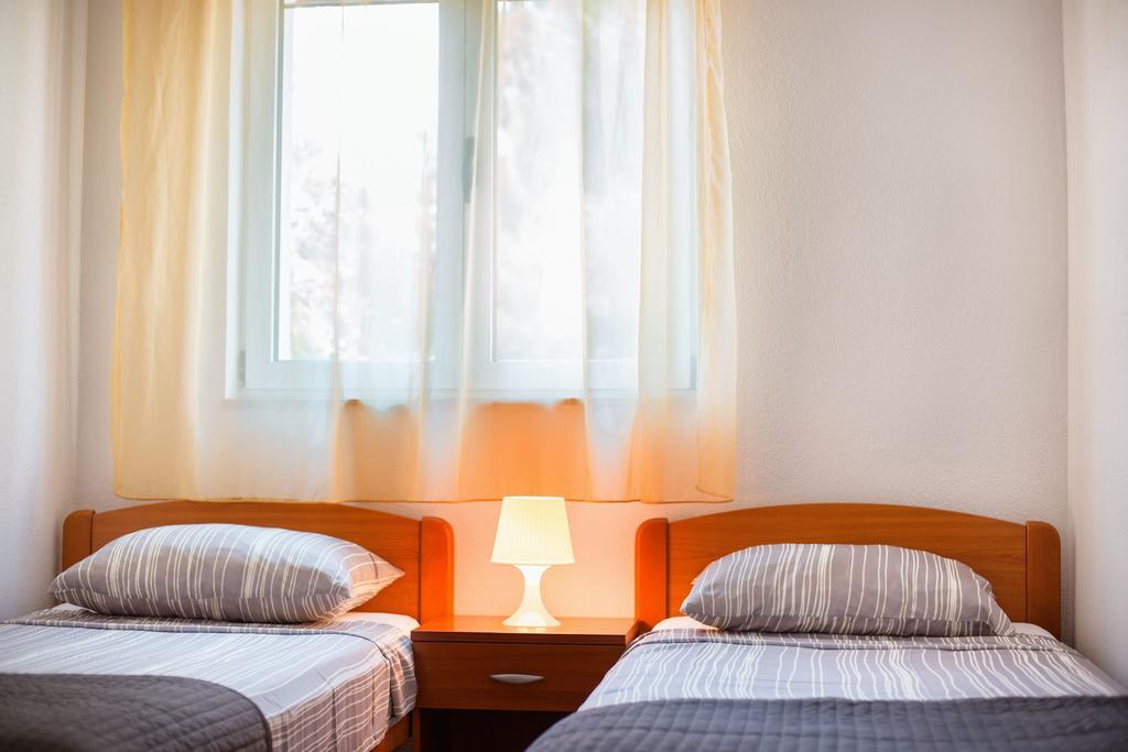 סרימה Apartments Marina מראה חיצוני תמונה