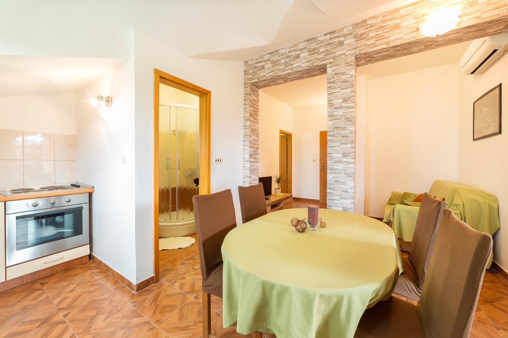 סרימה Apartments Marina מראה חיצוני תמונה