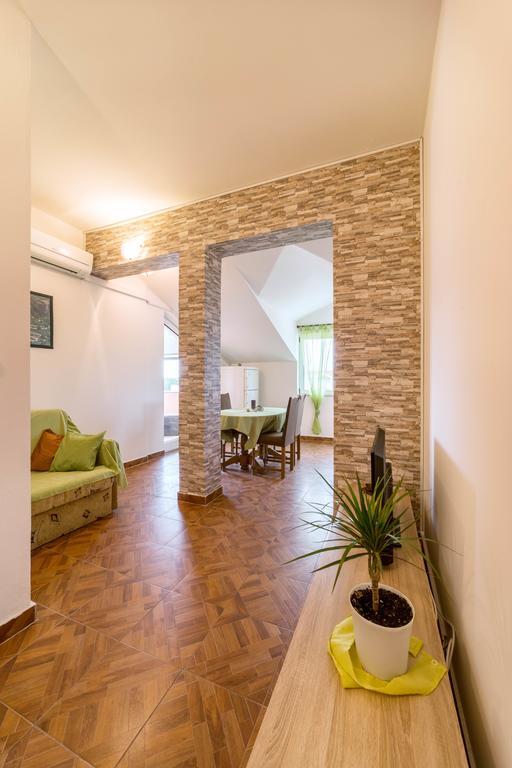 סרימה Apartments Marina מראה חיצוני תמונה