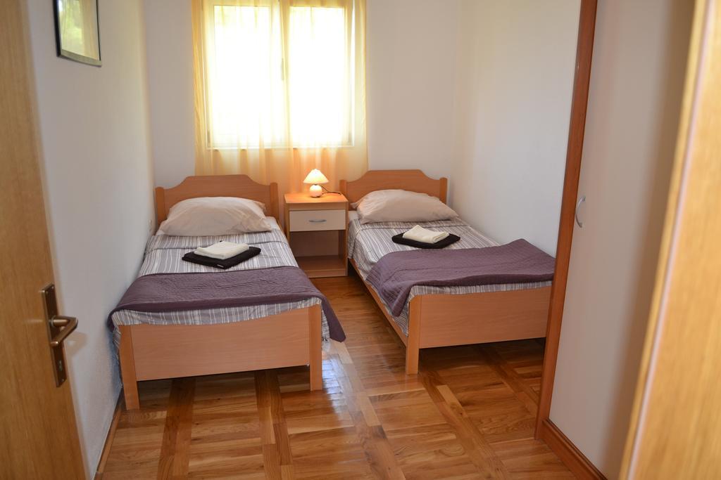 סרימה Apartments Marina מראה חיצוני תמונה